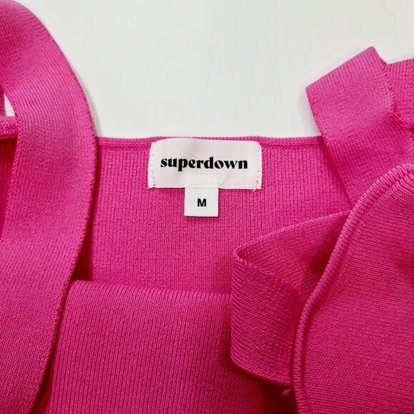 Superdown Zoe Square Neck Dress in Pink Medium - Picture 5 of 9